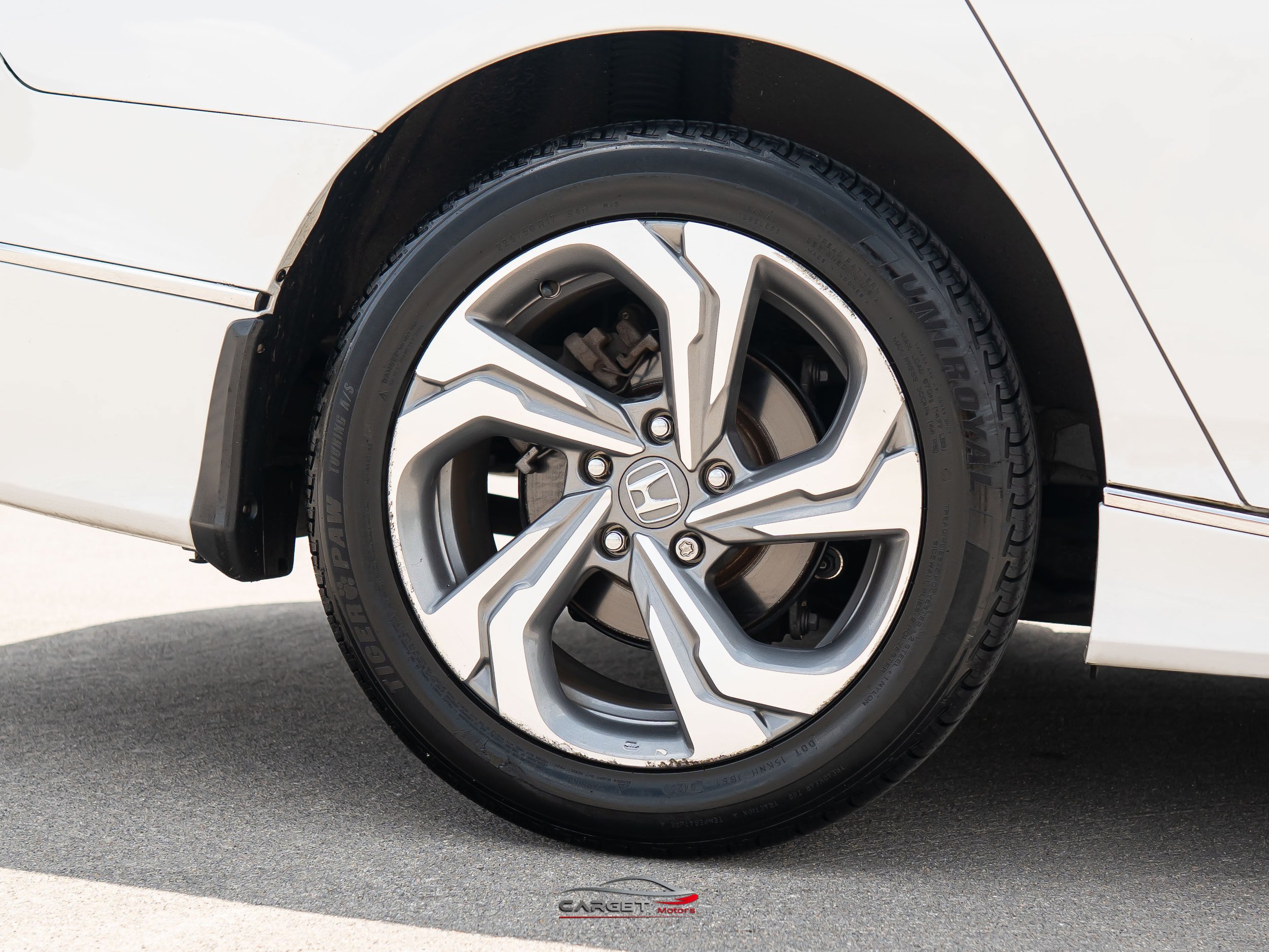 Used 2020 Honda Accord EX-L image 11