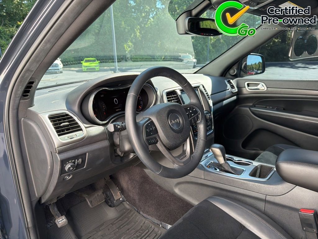 Used 2018 Jeep Grand Cherokee Altitude RWD image 53