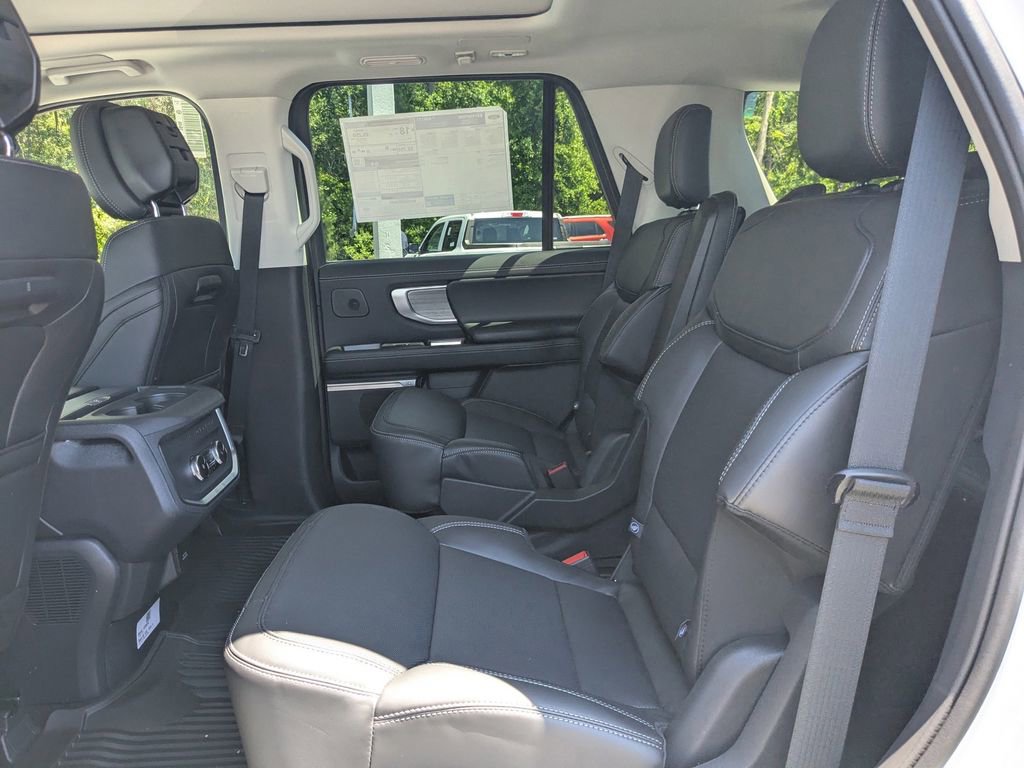 New 2026 Ford Expedition Platinum AWD/4WD image 14