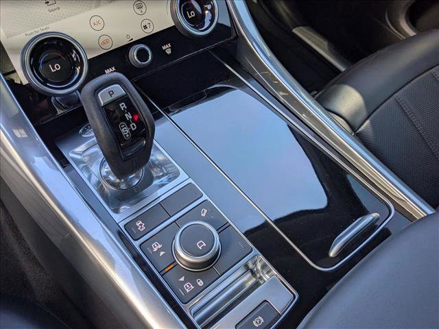 Used 2019 Land Rover Range Rover Sport HST image 12