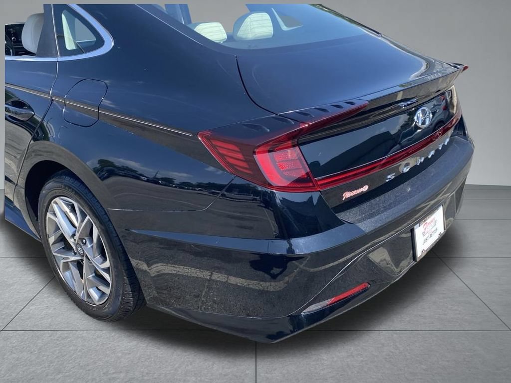 Used 2021 Hyundai Sonata SEL w/ Preferred Accessory Package FWD image 11