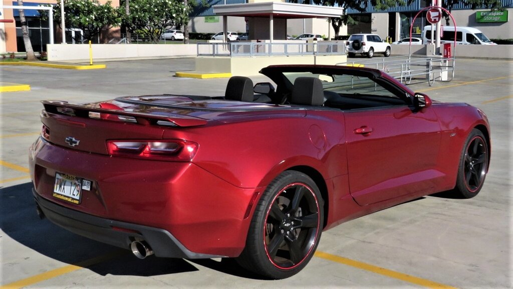 Used 2017 Chevrolet Camaro SS RWD image 12