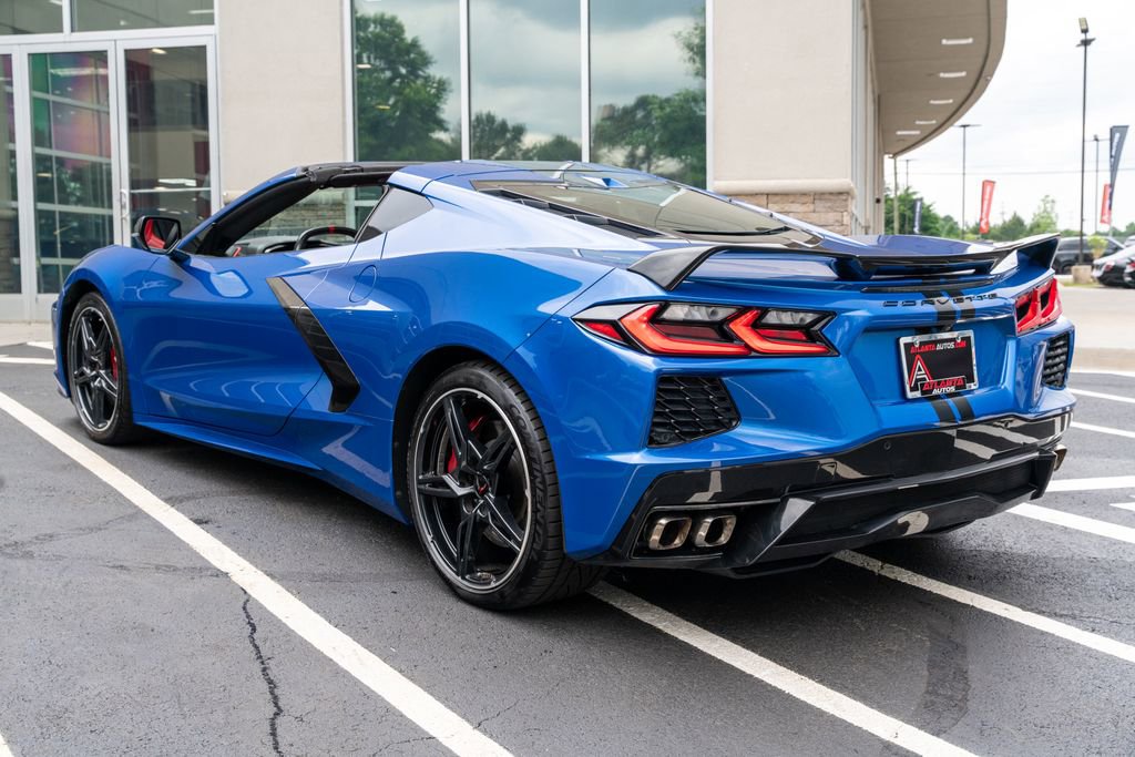 Used 2020 Chevrolet Corvette Stingray Premium Cpe w/ 3LT Preferred Equipment Group RWD image 21