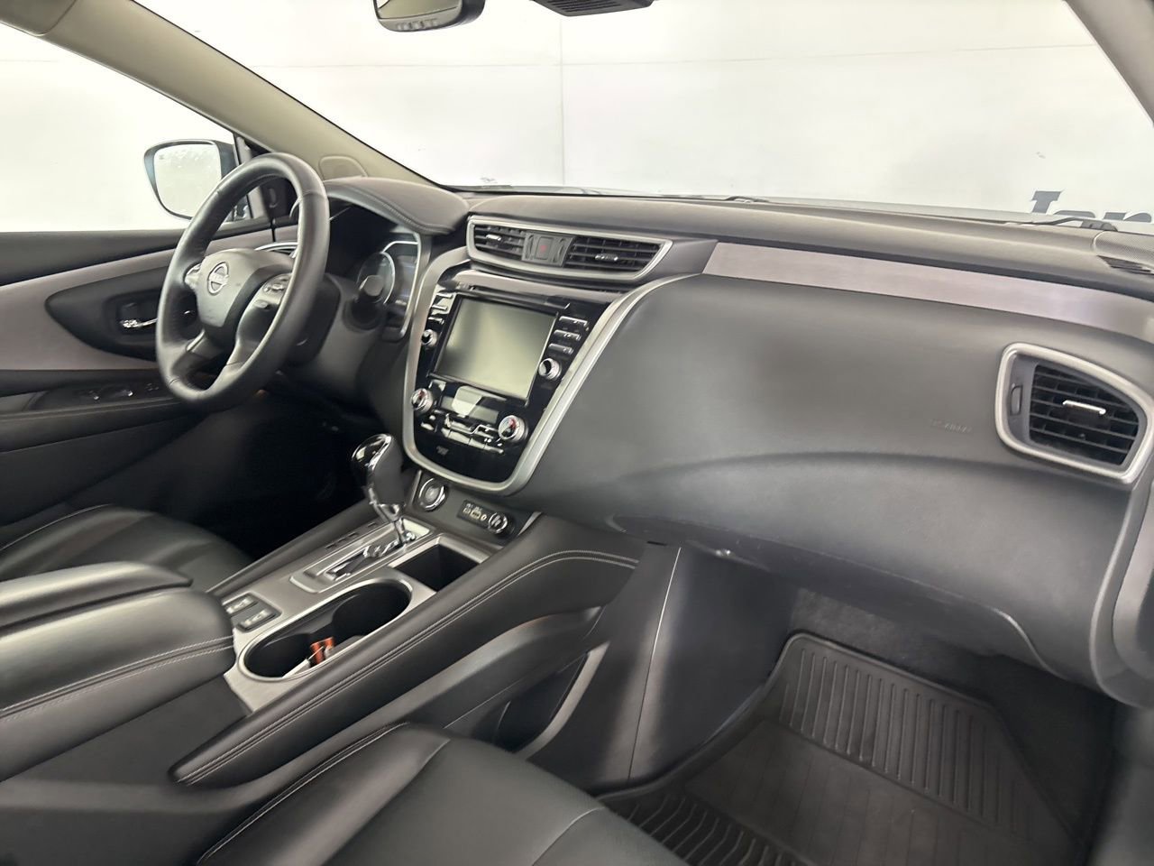 Used 2023 Nissan Murano SL w/ SL Moonroof Package image 32