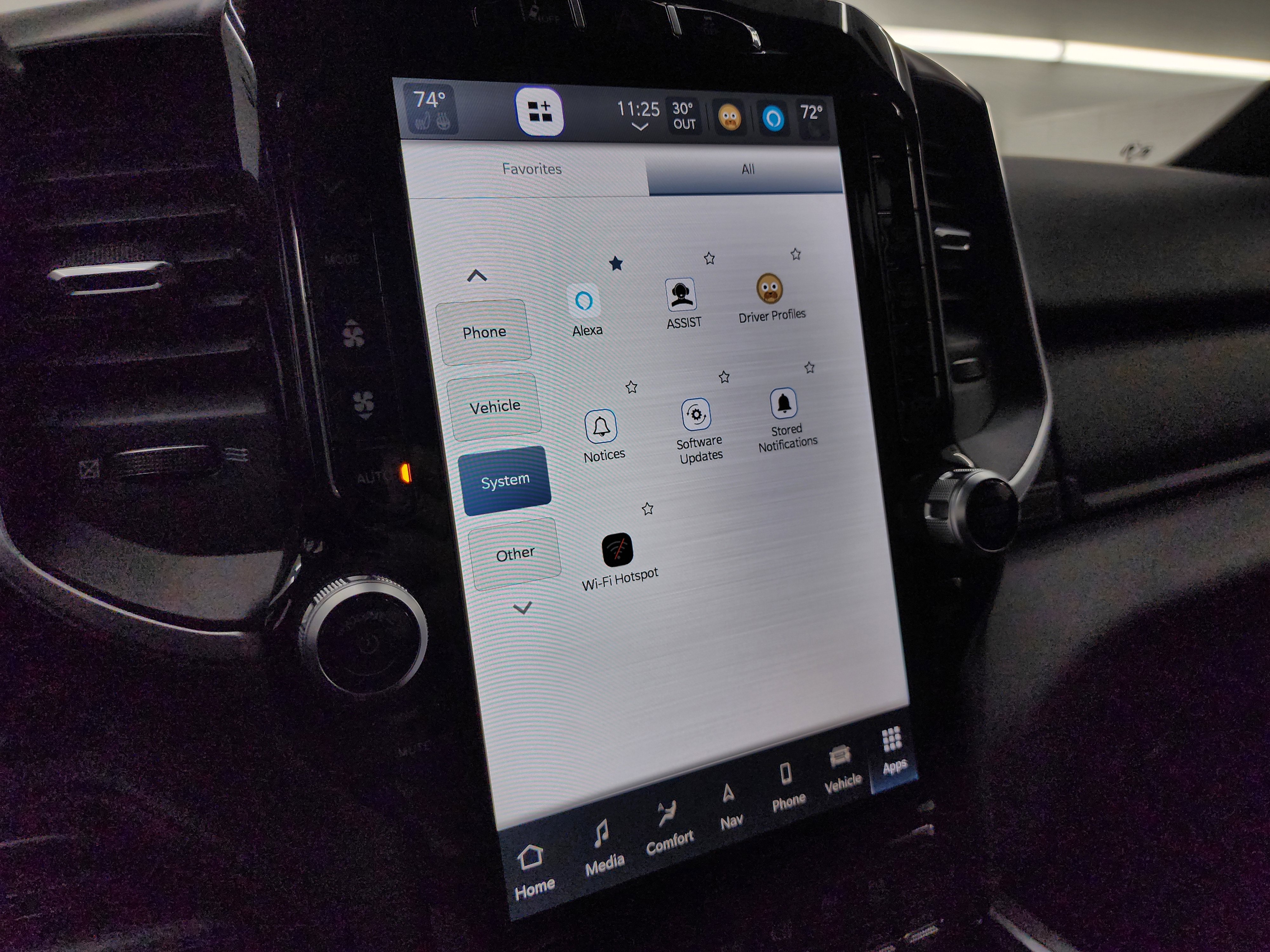 Used 2024 RAM 3500 Big Horn w/ Night Edition image 53