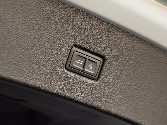 New 2026 Audi Q8 Premium Plus AWD/4WD image 31