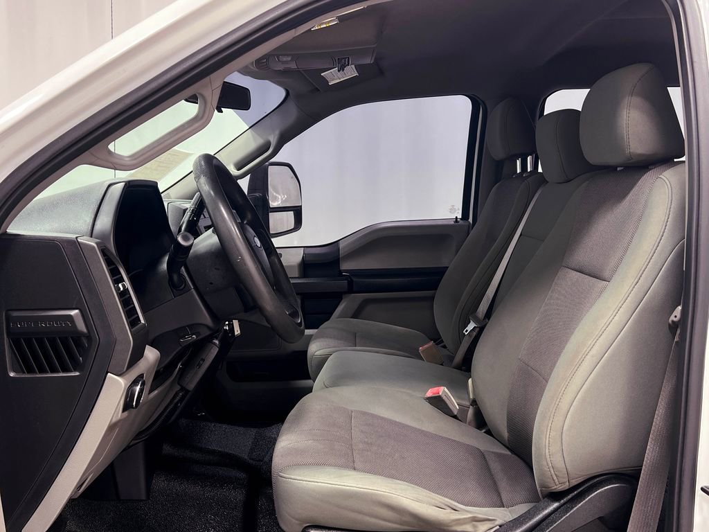 Used 2018 Ford F250 XL w/ Power Equipment Group image 12