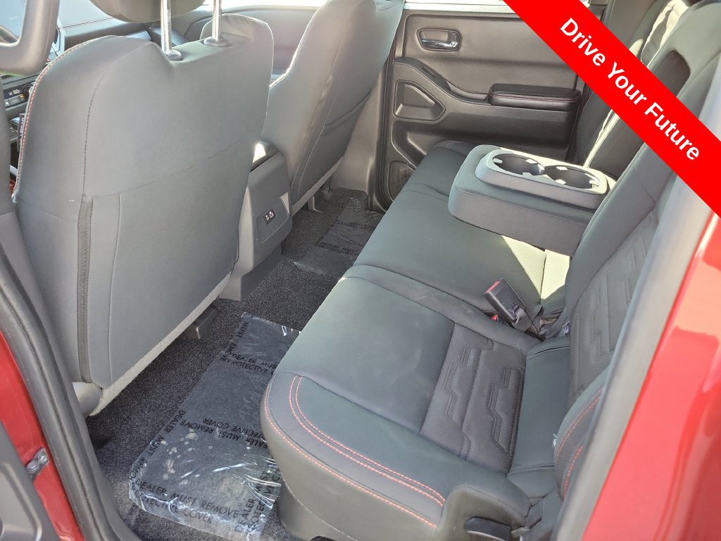 Used 2025 Nissan Frontier Pro-X RWD image 25