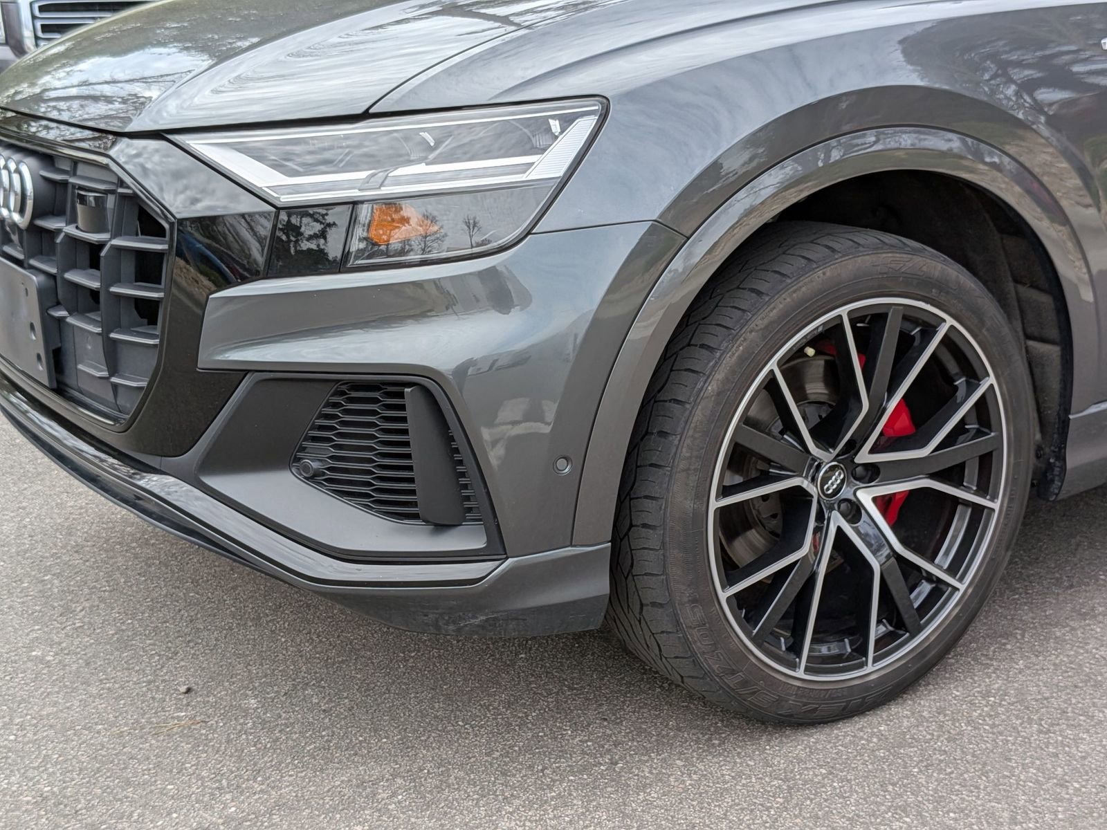 Used 2020 Audi Q8 Premium Plus image 9