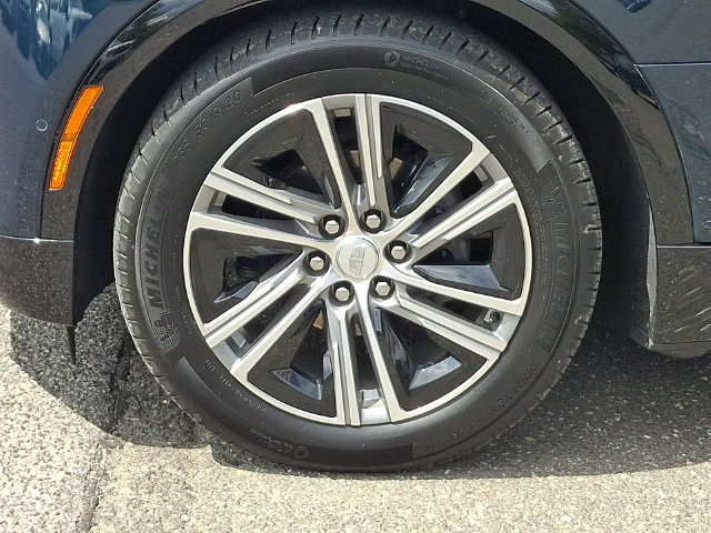 Certified 2024 Cadillac Lyriq Luxury w/ LPO, Floor Liner Package AWD/4WD image 6