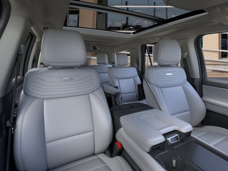New 2026 Ford Expedition Platinum image 12