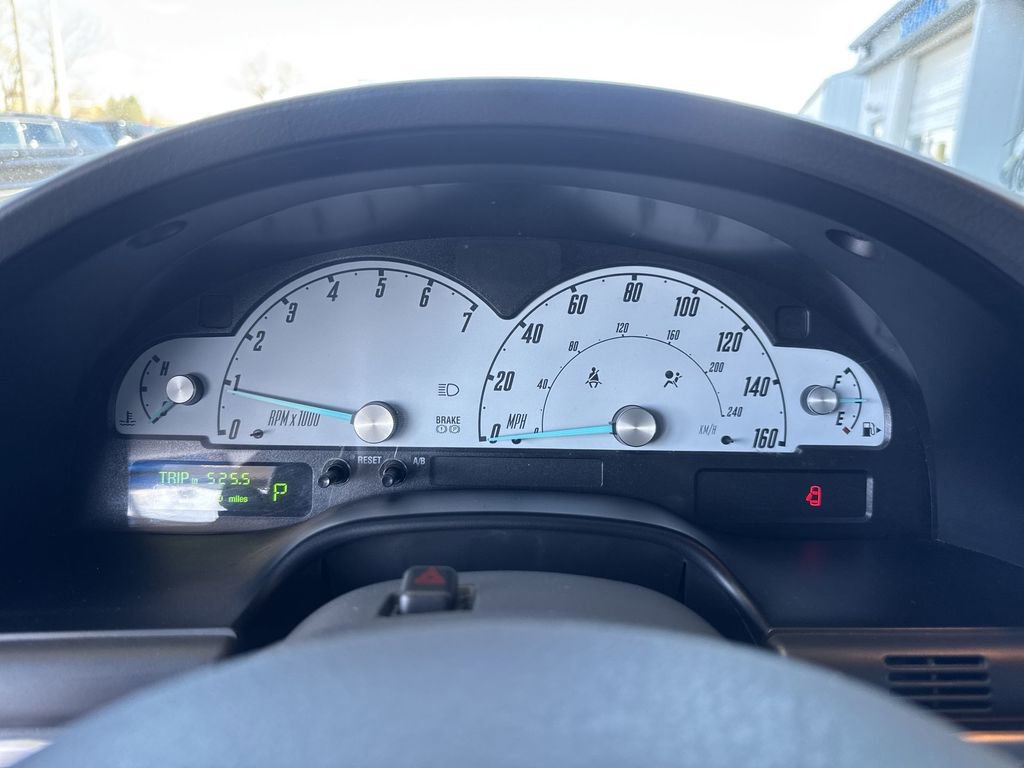 Used 2002 Ford Thunderbird RWD image 15