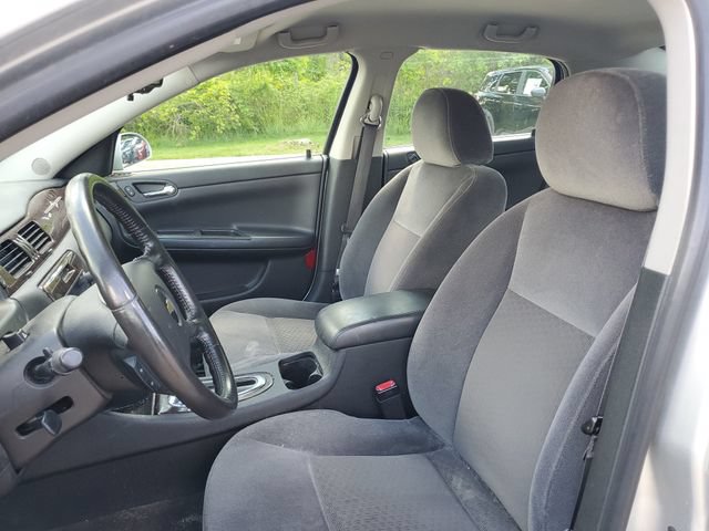 Used 2014 Chevrolet Impala Limited LS FWD image 5