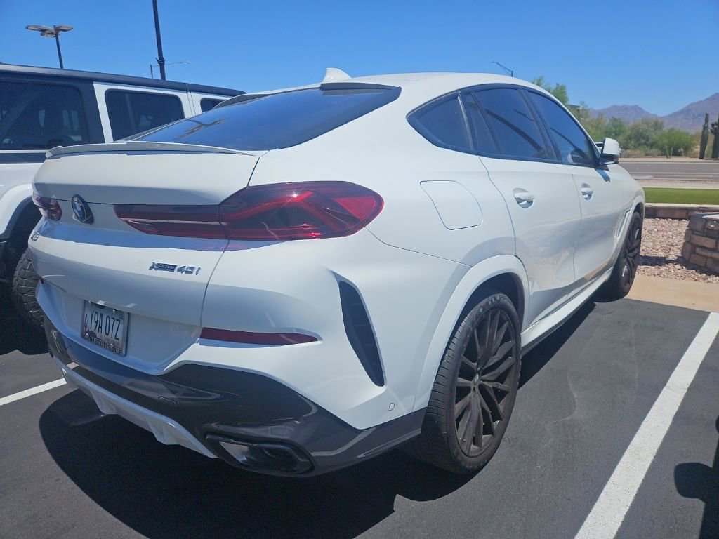 Used 2023 BMW X6 xDrive40i w/ M Sport Package AWD/4WD image 4