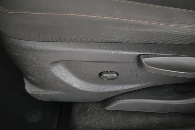 Used 2022 Chevrolet Trax LS w/ Tint and Cruise Package image 18