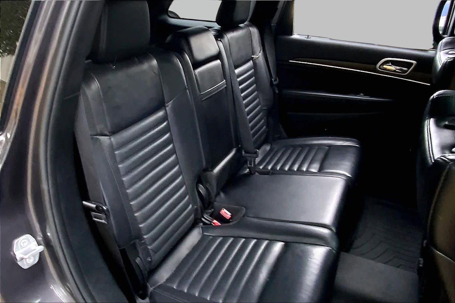 Used 2018 Jeep Grand Cherokee Limited AWD/4WD image 20