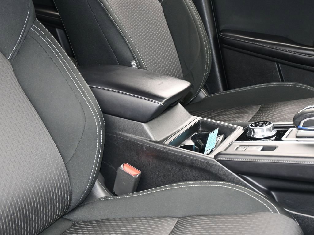 Used 2022 Mitsubishi Outlander ES image 39