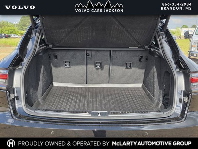 Used 2021 Porsche Macan image 30