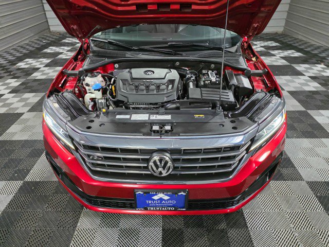 Used 2020 Volkswagen Passat 2.0T R-Line image 37