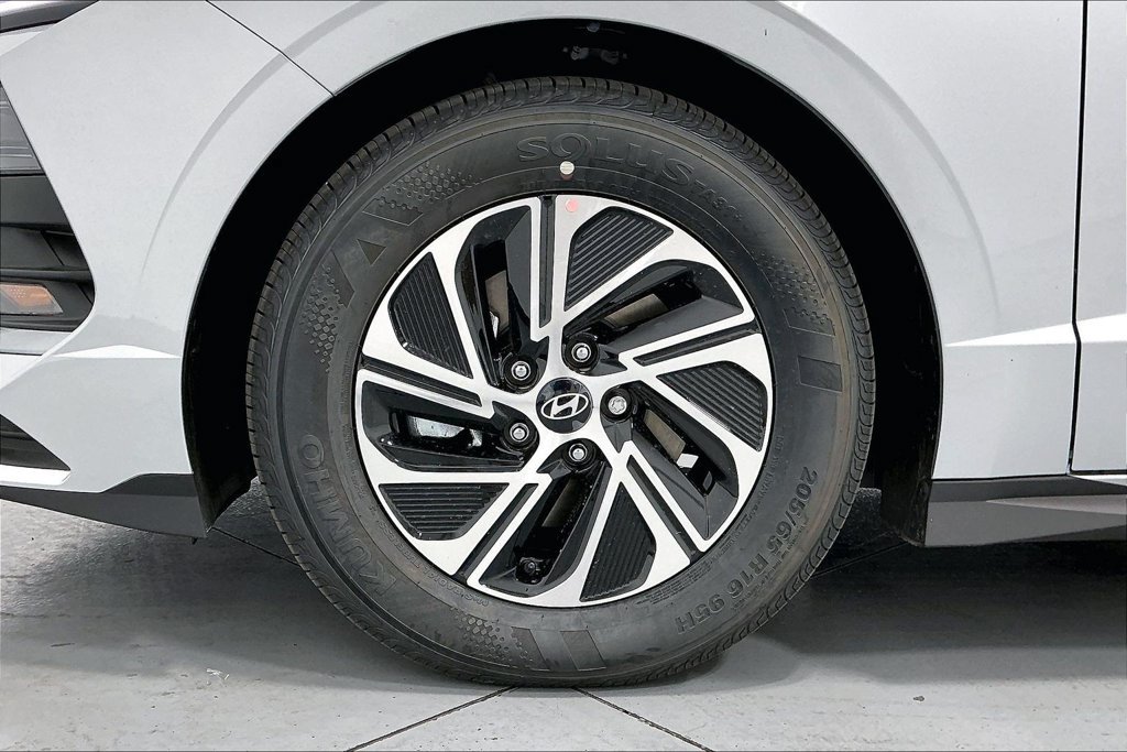New 2026 Hyundai Sonata Blue FWD image 27