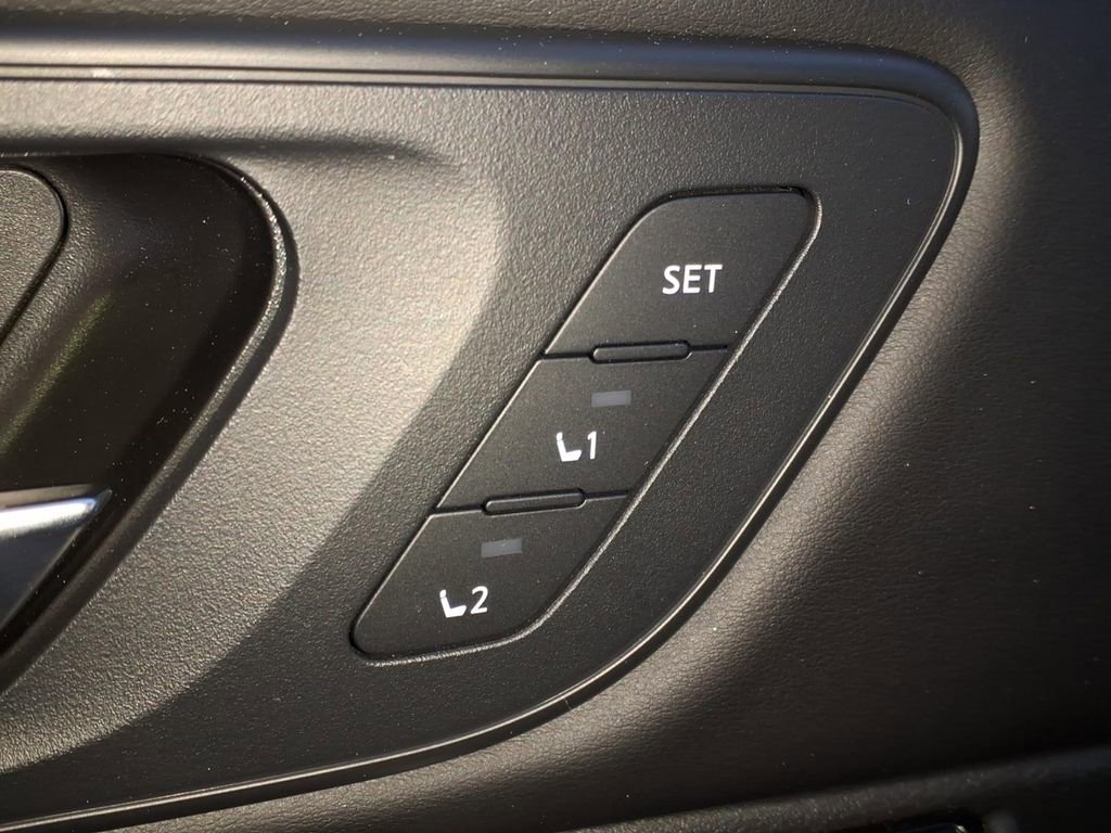 Certified 2023 Nissan Rogue SL w/ SL Premium Package image 19