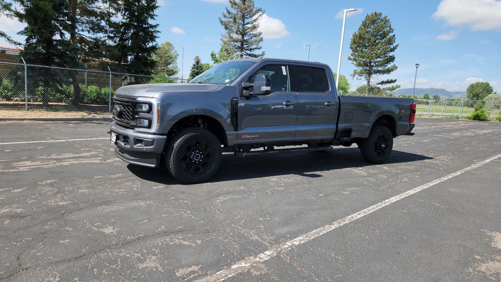 New 2026 Ford F350 Lariat w/ Black Appearance Package AWD/4WD image 4