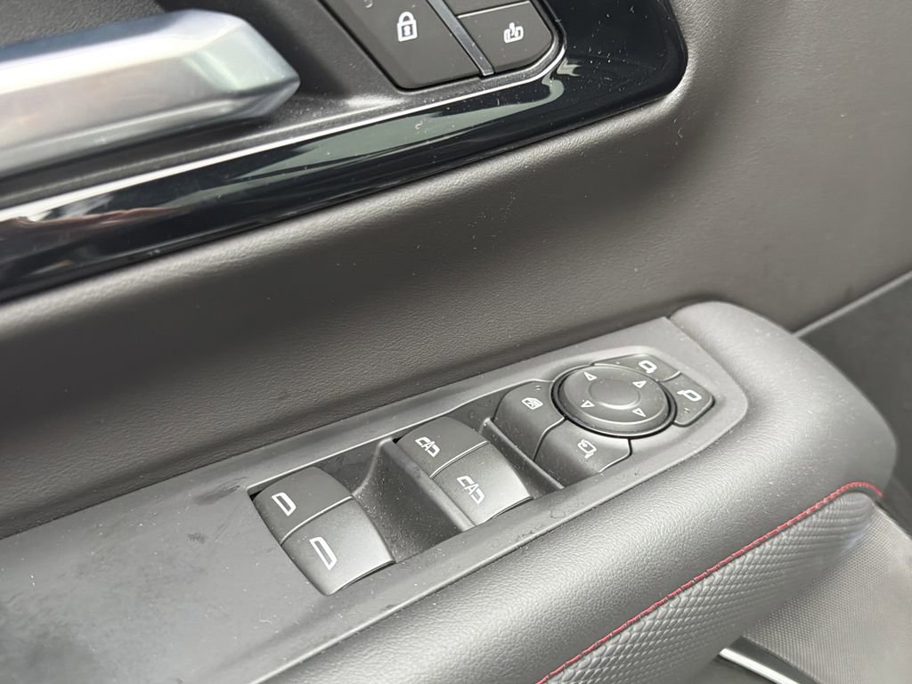 Used 2025 Chevrolet Tahoe RST w/ Comfort Package image 24