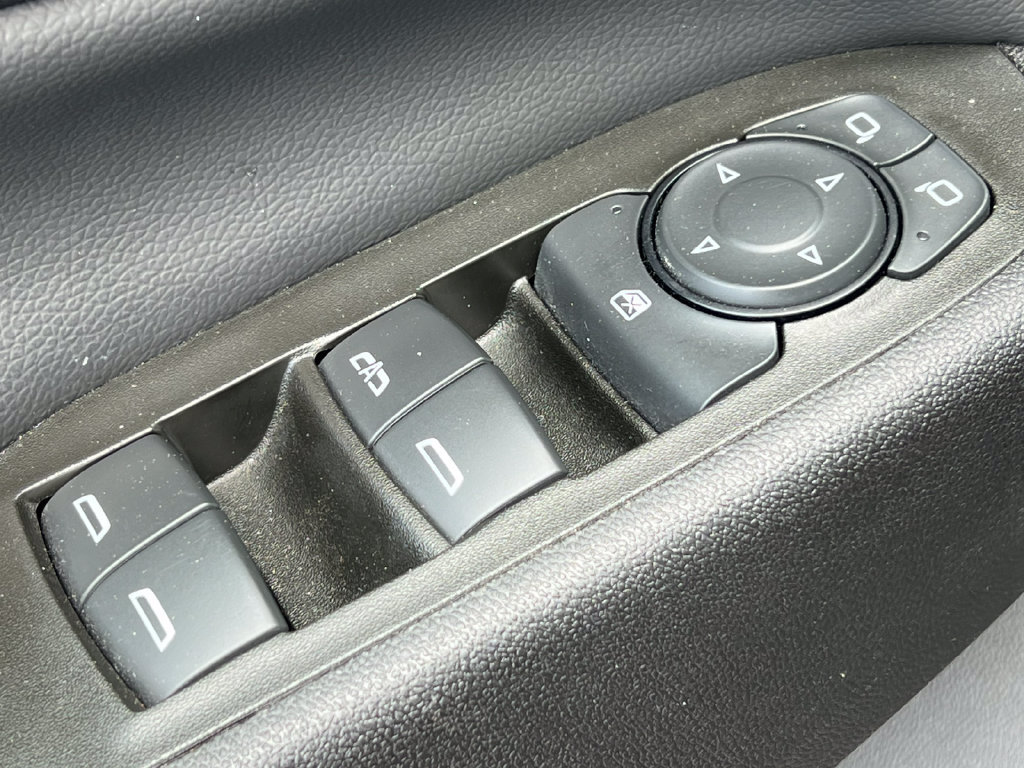 Used 2024 Chevrolet Equinox LT AWD/4WD image 15