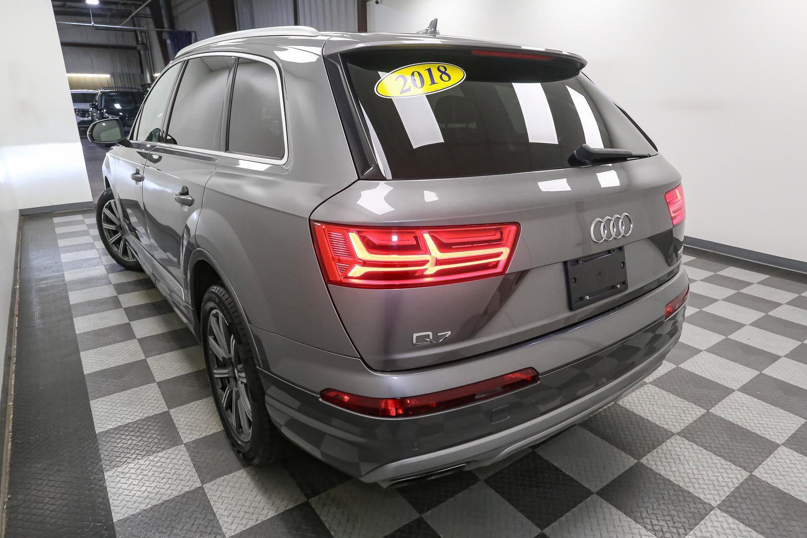 Used 2018 Audi Q7 3.0T Premium Plus w/ Premium Plus Package image 9