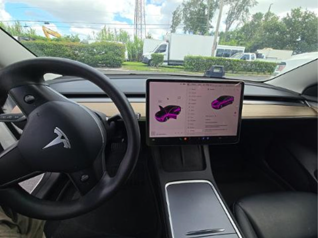 Used 2023 Tesla Model 3 Standard Range RWD image 5