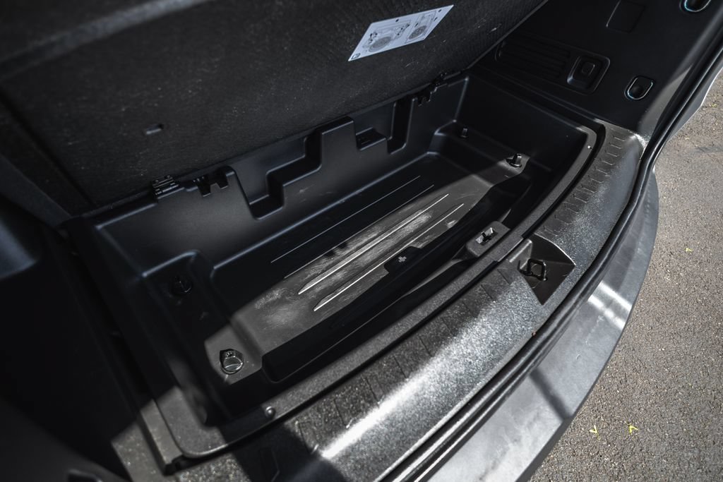 Used 2022 Chevrolet Traverse LT AWD/4WD image 34
