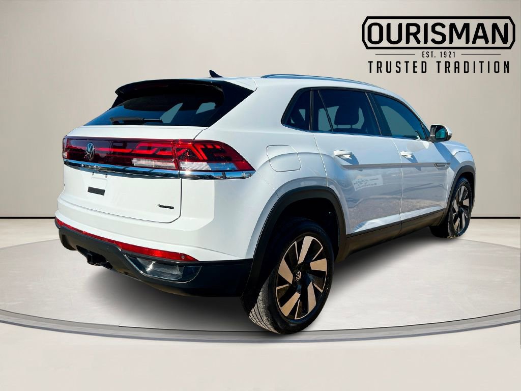 Used 2024 Volkswagen Atlas Cross Sport SE image 4