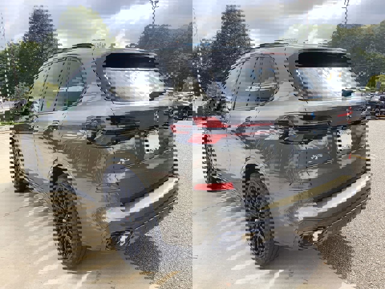 New 2026 BMW X5 sDrive40i w/ M Sport Package image 6