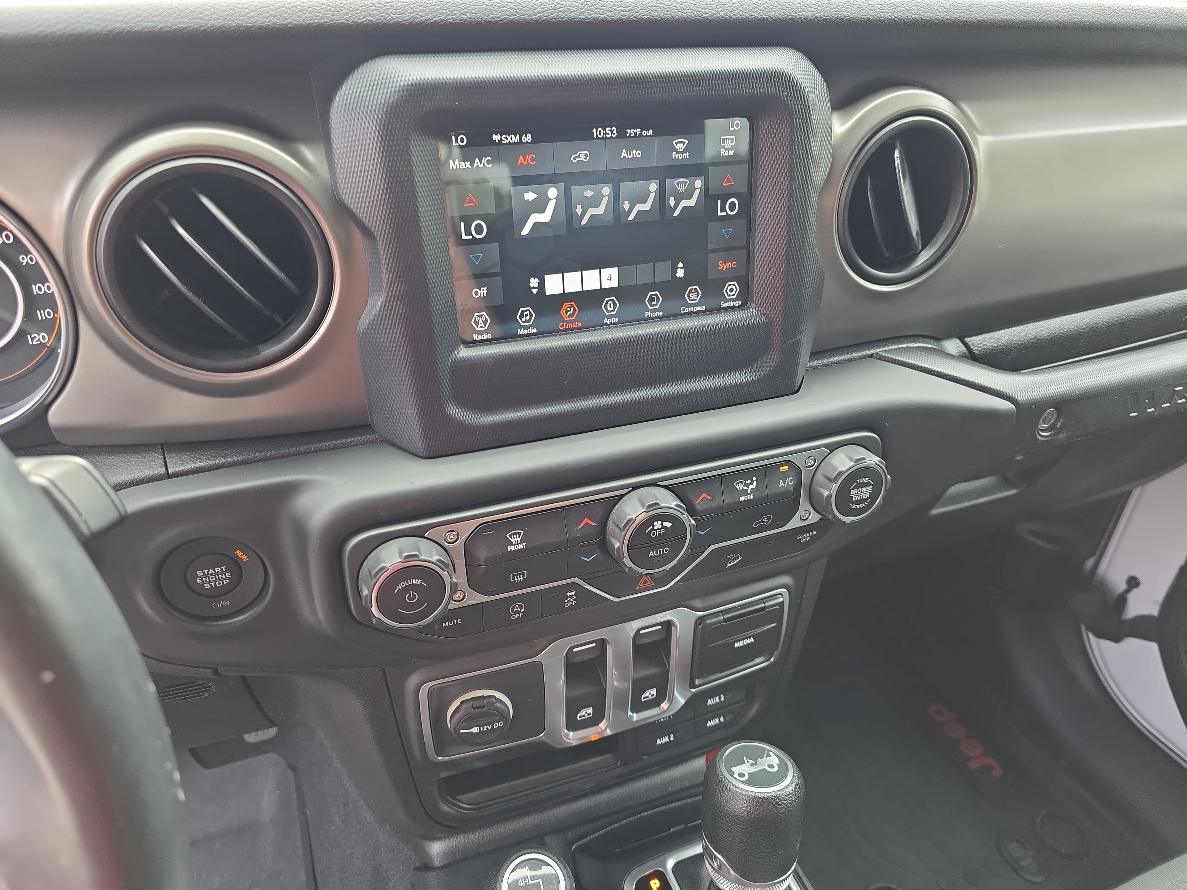 Used 2018 Jeep Wrangler Sport AWD/4WD image 18