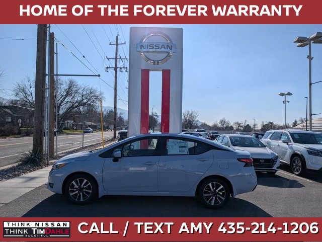 New 2025 Nissan Versa SV w/ Trunk Package image 1