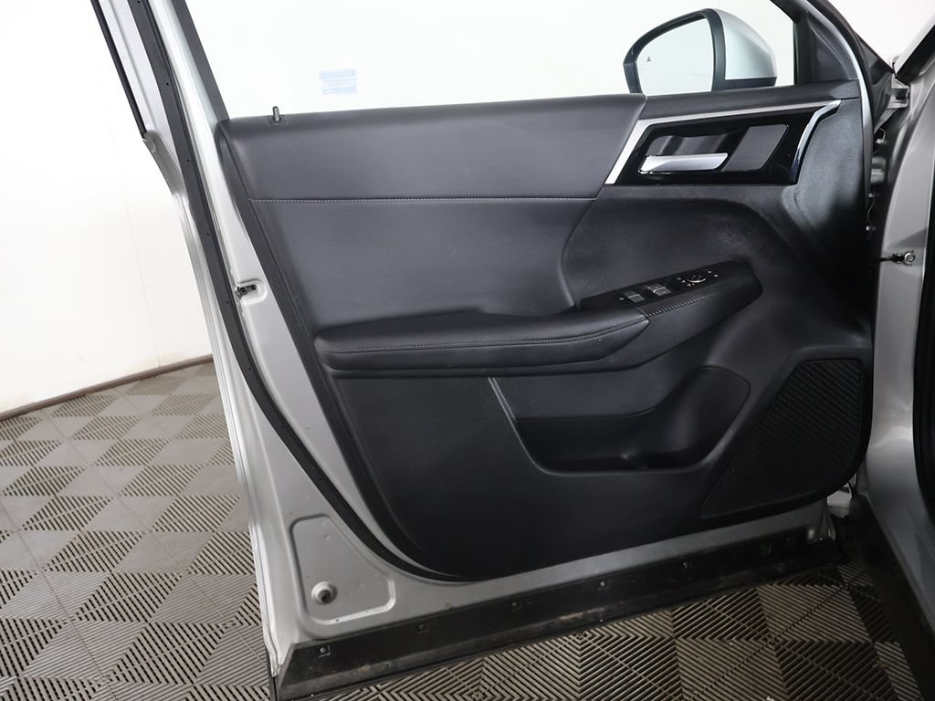 Used 2024 Mitsubishi Outlander SE FWD image 21