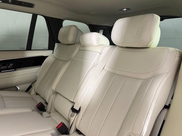 Certified 2025 Land Rover Range Rover Long Wheelbase Autobiography AWD/4WD image 24