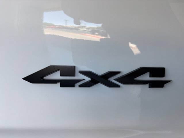 New 2026 RAM 1500 Express AWD/4WD image 13
