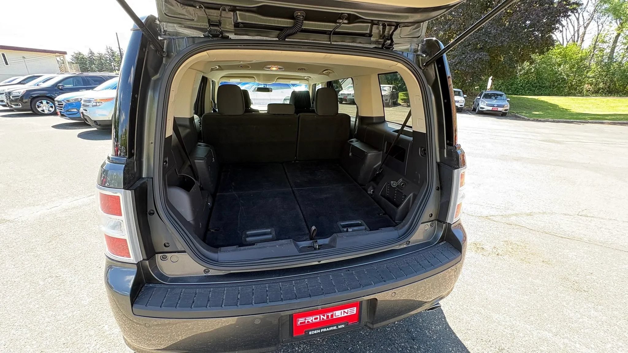 Used 2018 Ford Flex SE FWD image 29