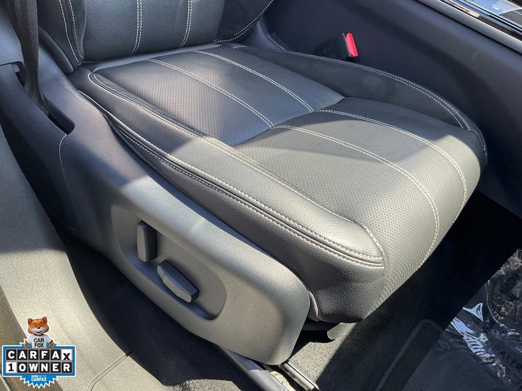 Used 2018 Land Rover Range Rover Velar R-Dynamic SE AWD/4WD image 65
