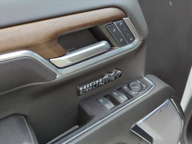 Used 2024 Chevrolet Silverado 1500 High Country image 7
