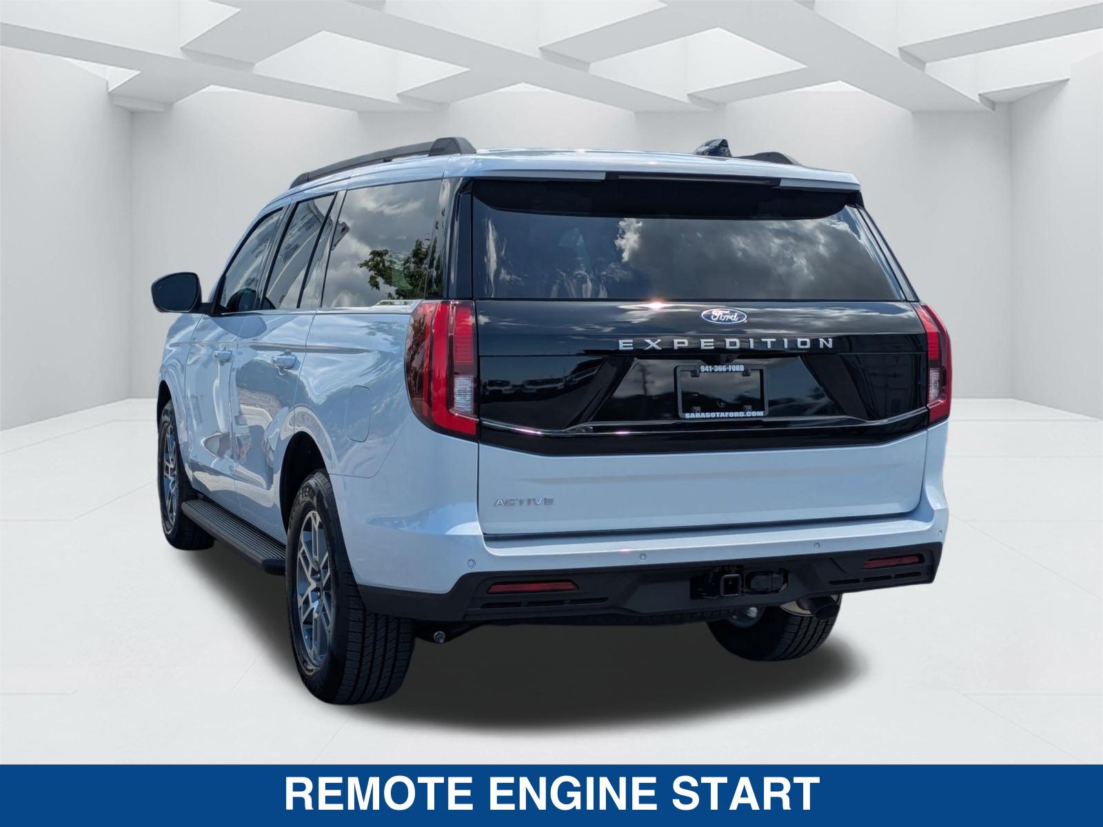 New 2026 Ford Expedition Active RWD image 8