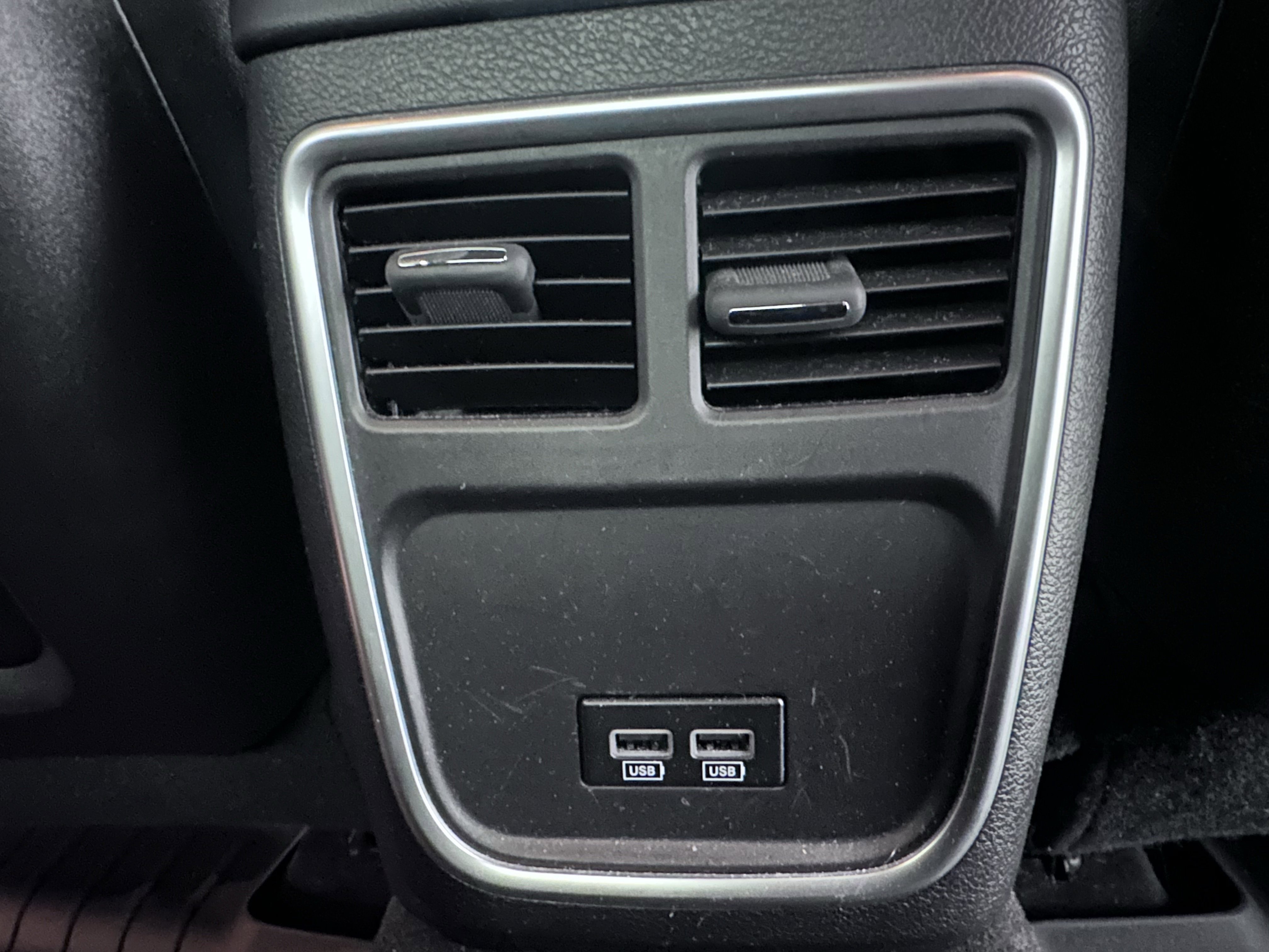 Used 2016 Dodge Charger R/T RWD image 33