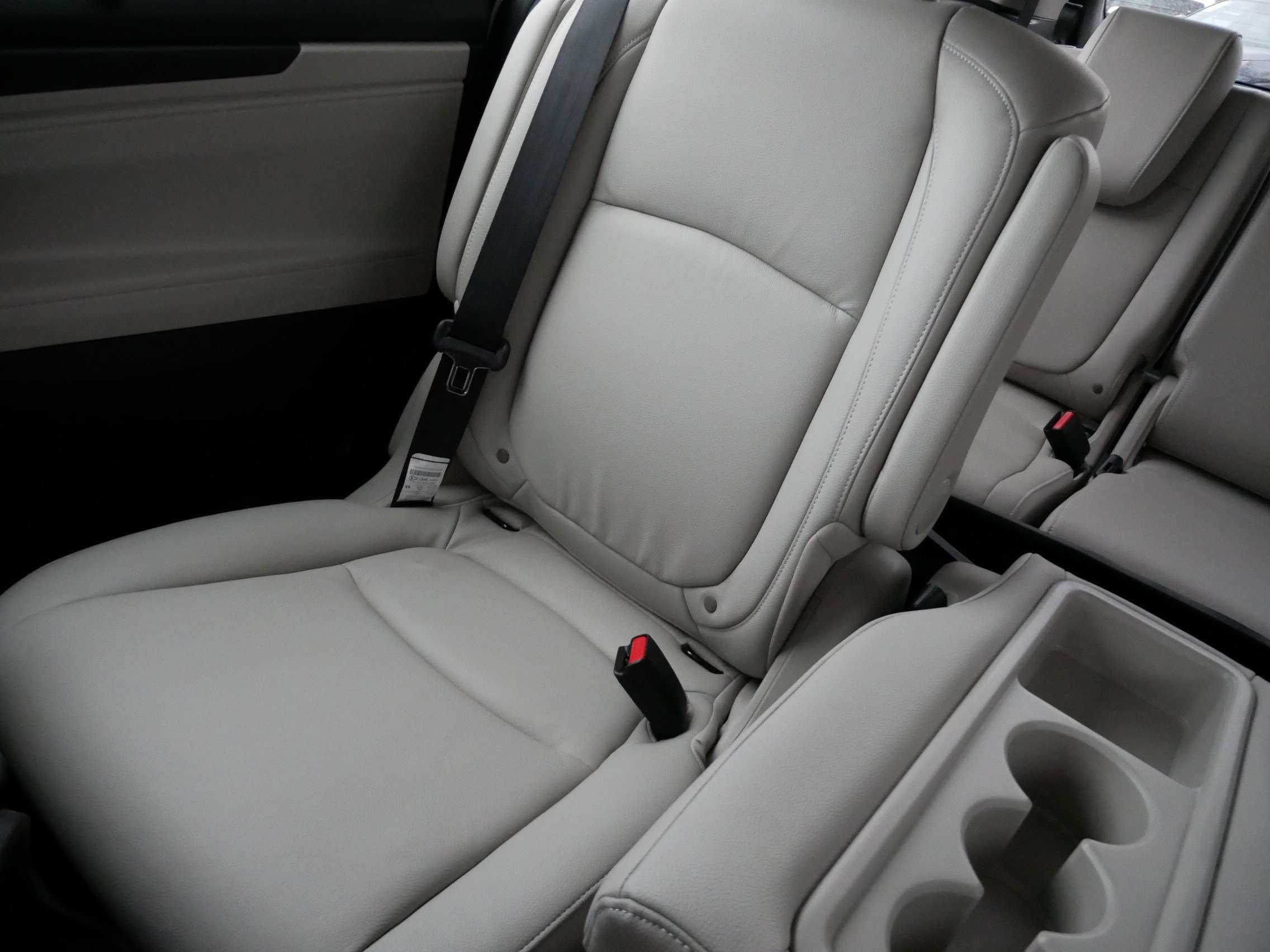 Certified 2026 Honda Odyssey EX-L image 12