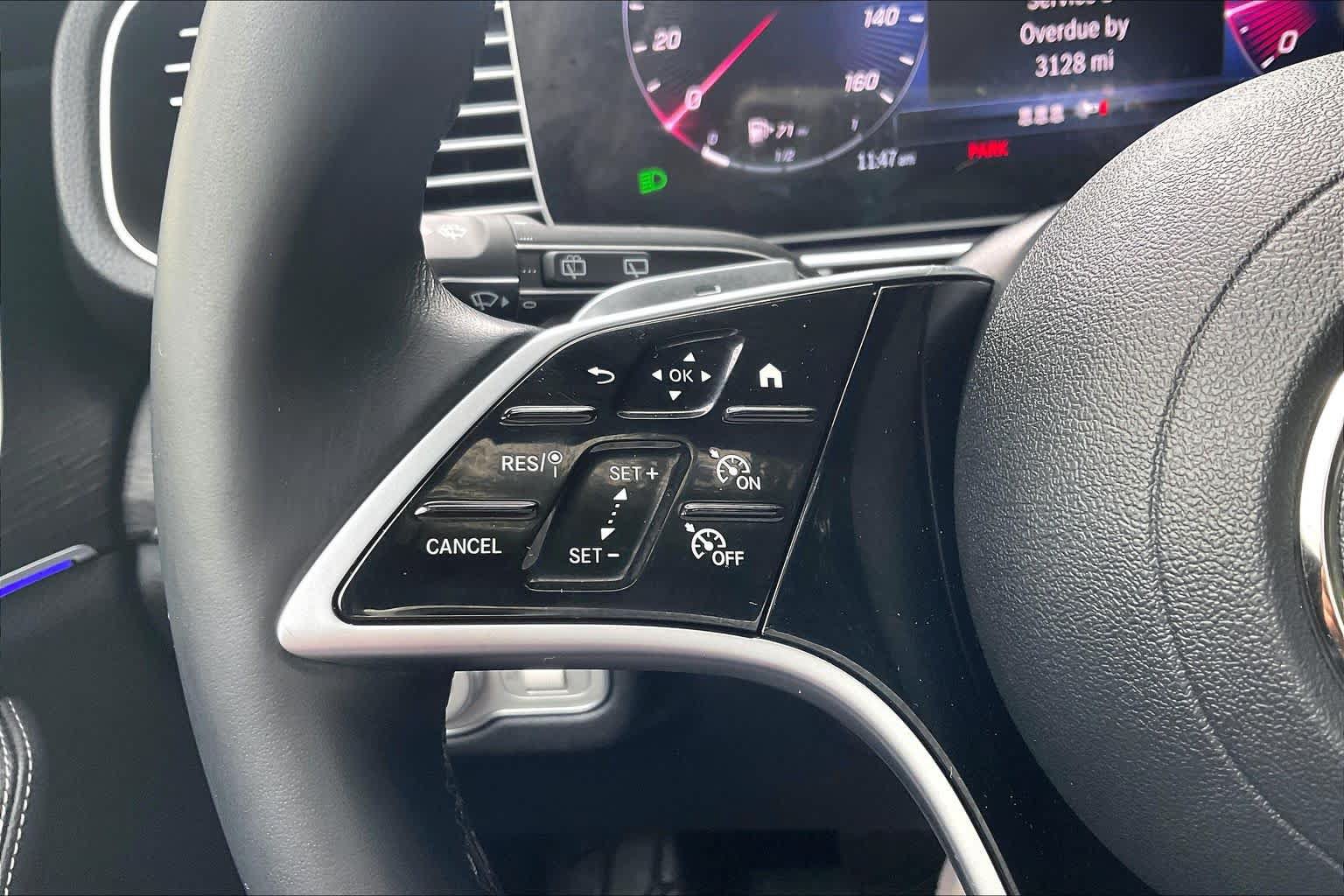Used 2025 Mercedes-Benz GLE 350 4MATIC image 25