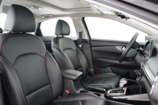 Used 2021 Kia Forte EX FWD image 16