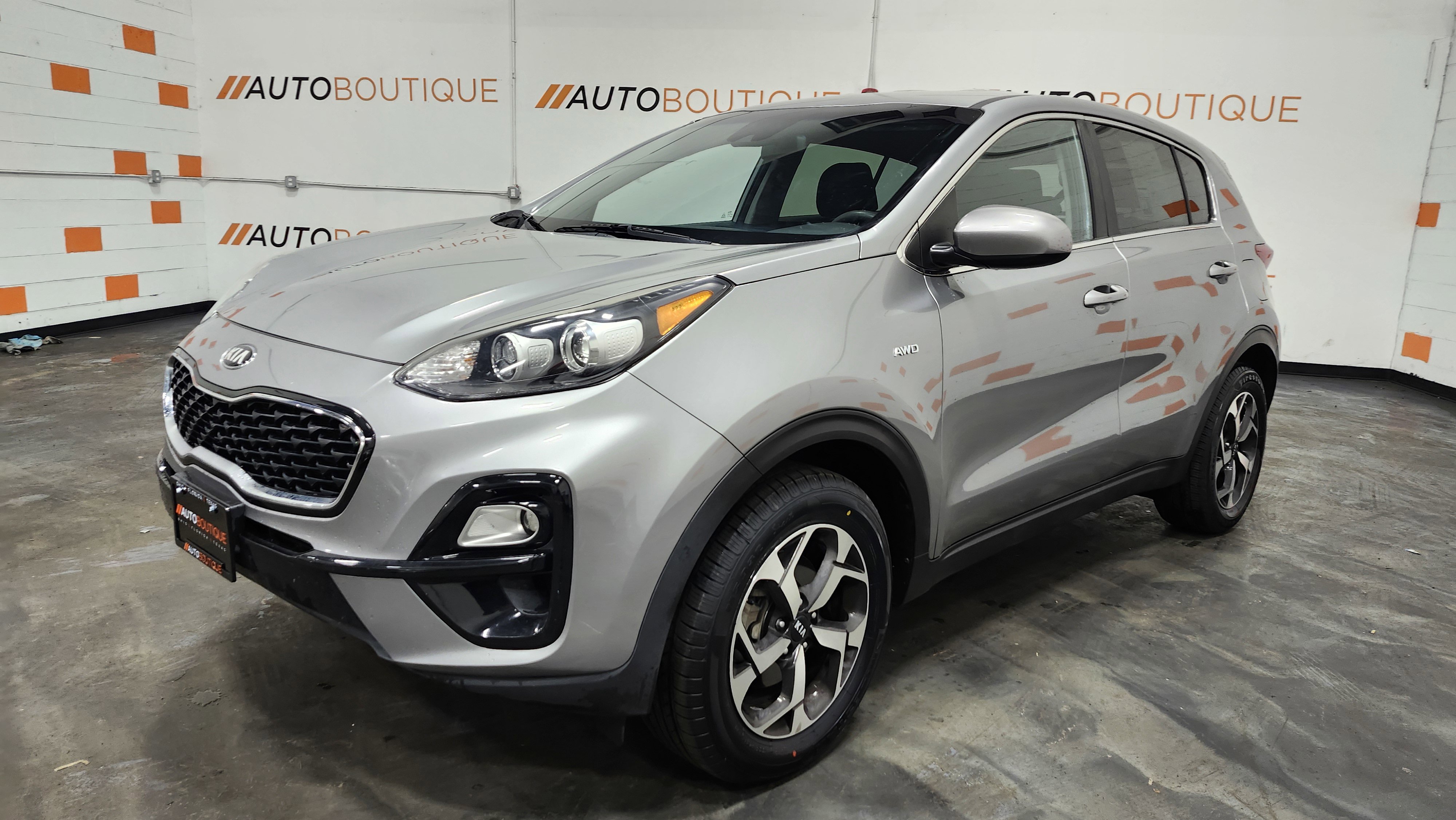 Used 2021 Kia Sportage LX image 11