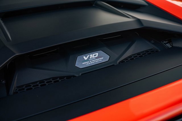 Used 2023 Lamborghini Huracan Sterrato image 27