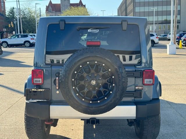 Used 2015 Jeep Wrangler Unlimited Sahara w/ Connectivity Group image 4