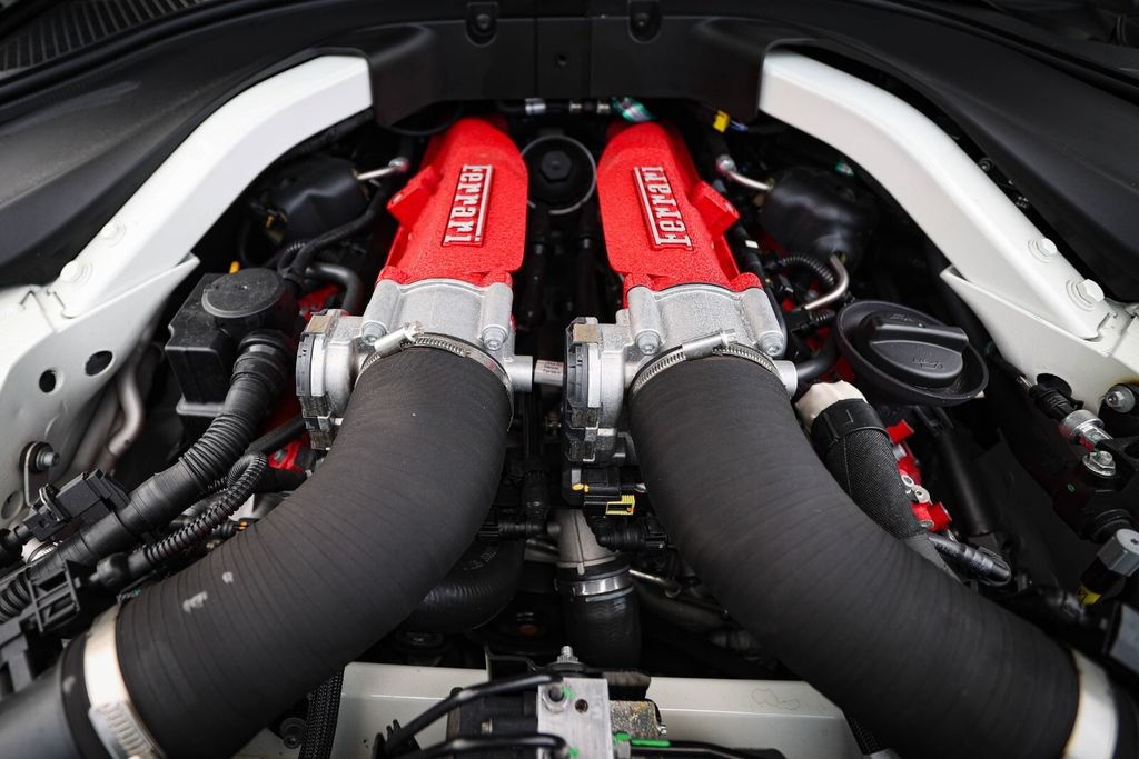 Certified 2021 Ferrari Roma RWD image 24